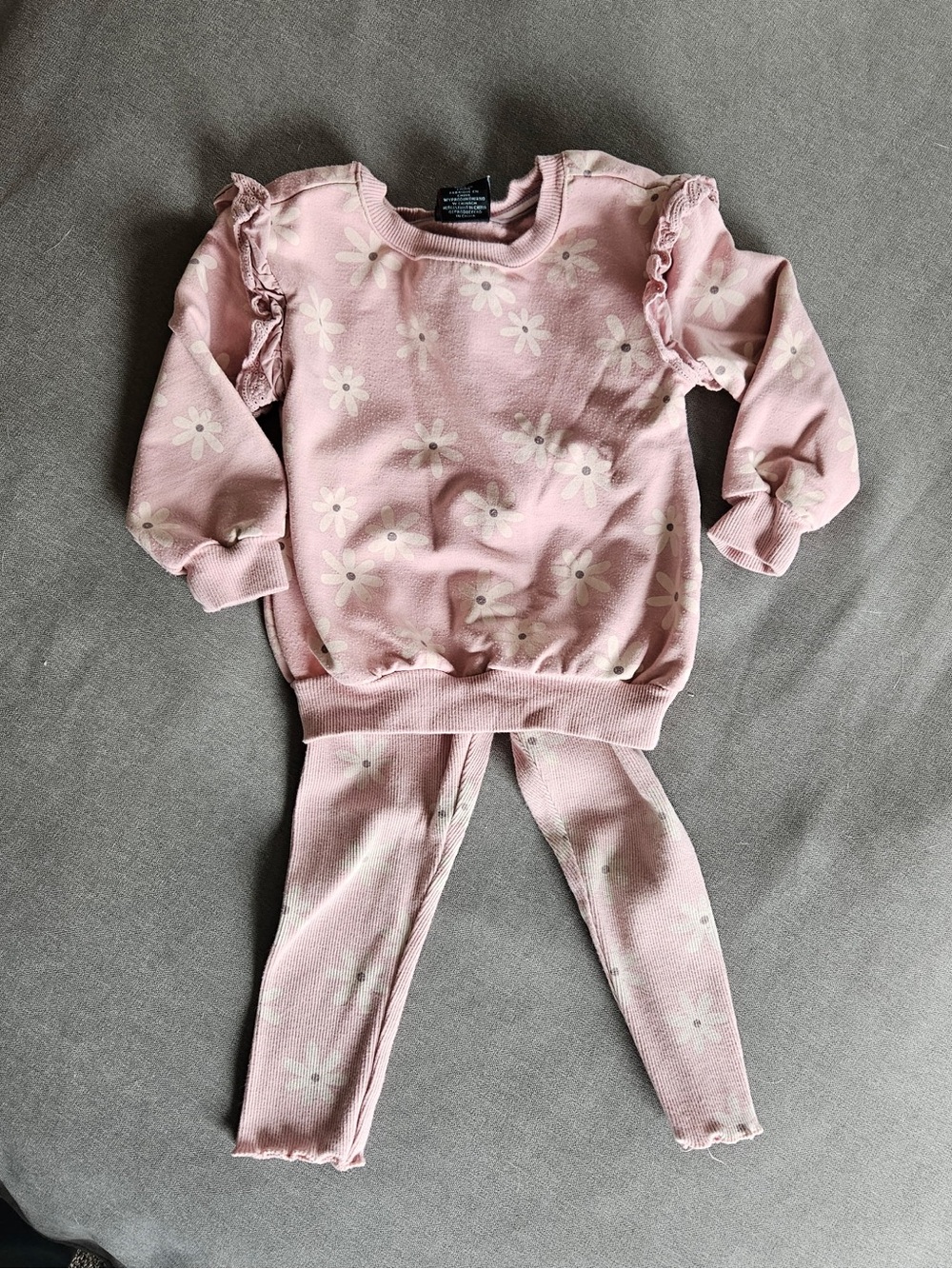 Cynthia Rowley Dusty Pink Daisy Print Girls Two-Piece Set